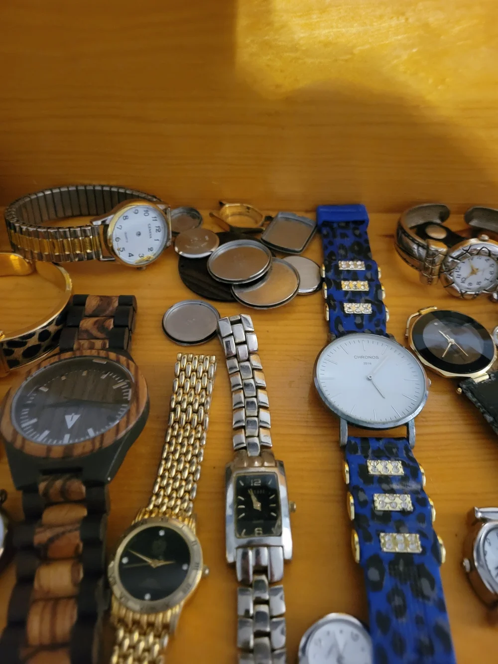 Bundle Of Parts Watches - Picture 5 of 10